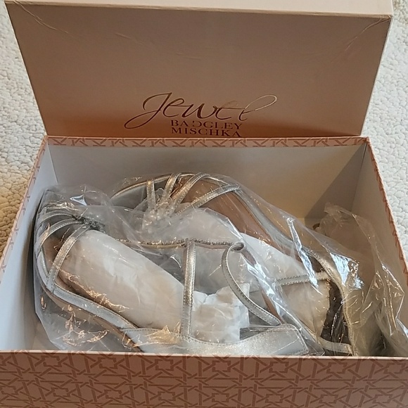 Badgley Mischka | Hazel II | Silver | Jewel - Picture 8 of 8